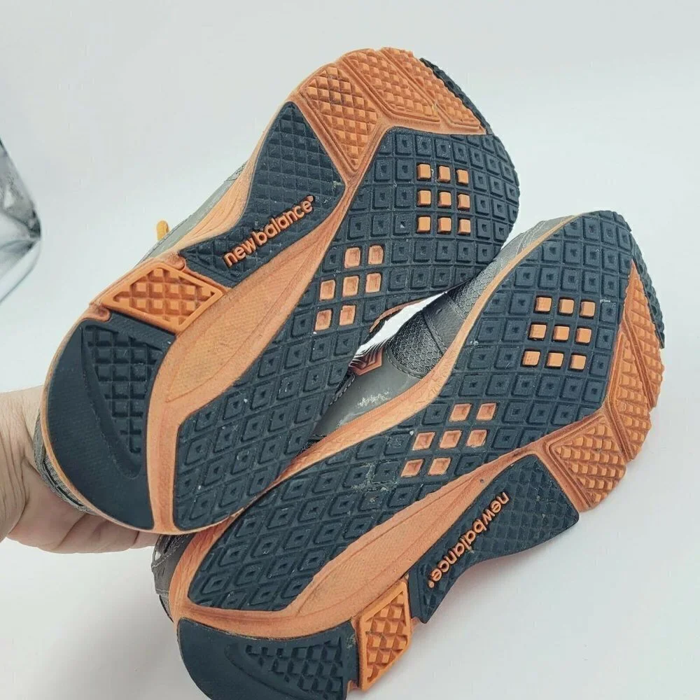 New Balance 690 Orange and Gray Men's Running Shoe Sneaker Size 6.5M